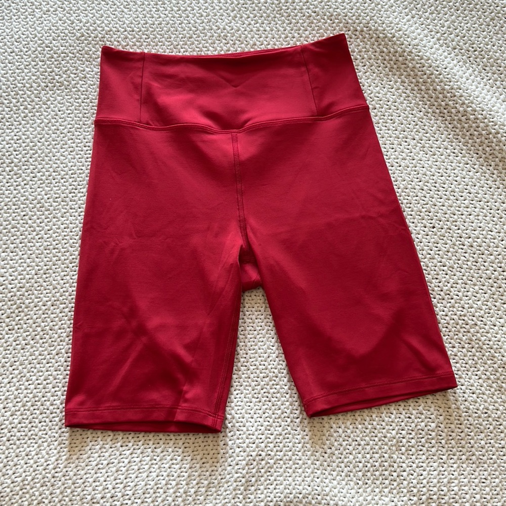Girlfriend Collective FLOAT Ultralight Bike Short